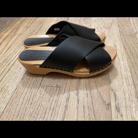 BJORK Swedish Comfort 
Women's EEVI Criss-Cross Leather Wooden Clog Sandals - Picture 4 of 6